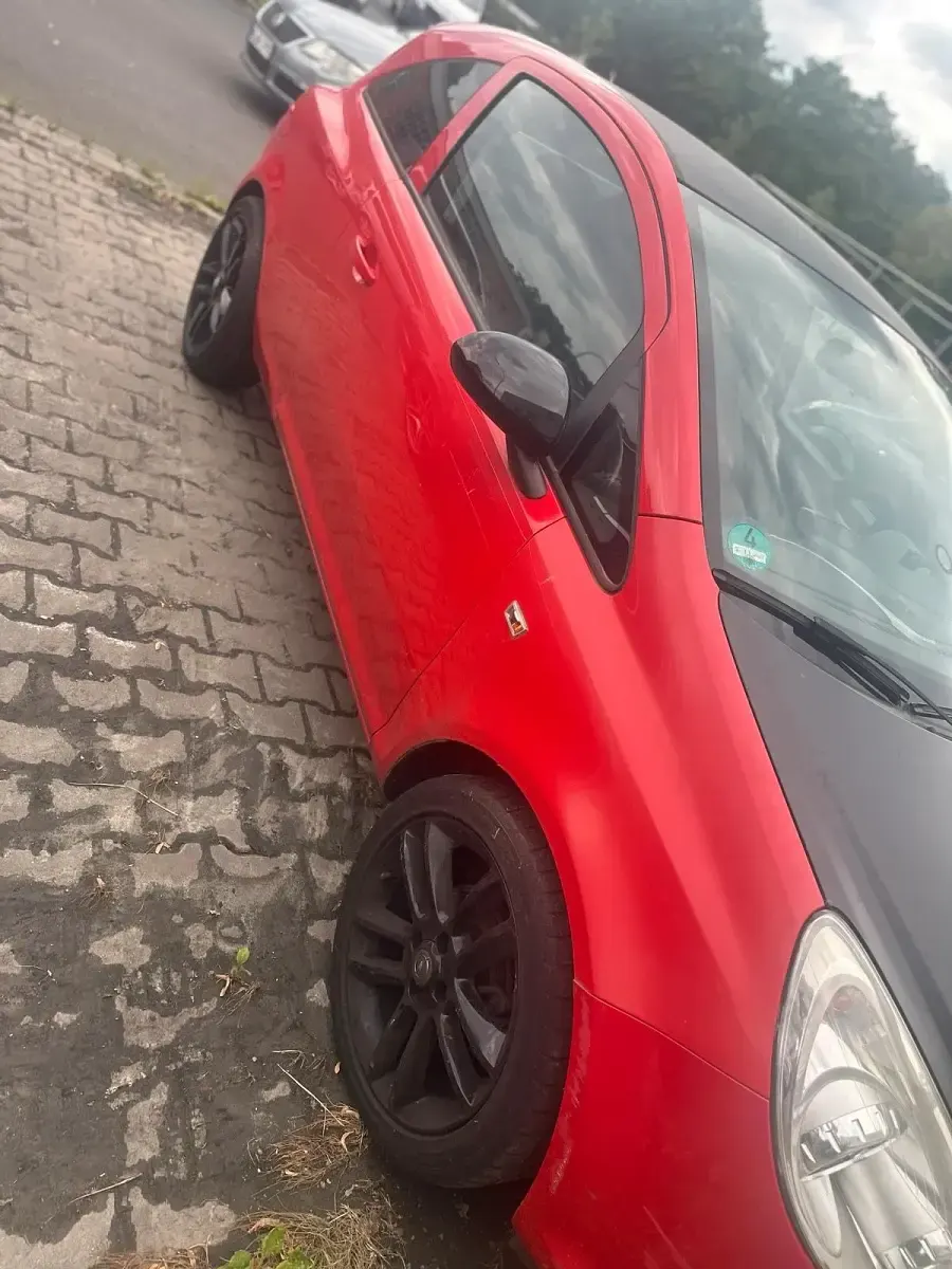 Gebraucht Opel Corsa 55 PS (40 kW) 2009 Rot Kleinwagen