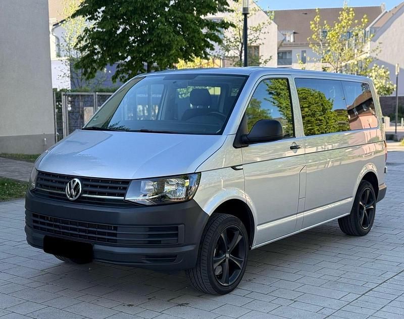 Gebraucht VW Transporter 204 PS (150 kW) 2018 Silber Van