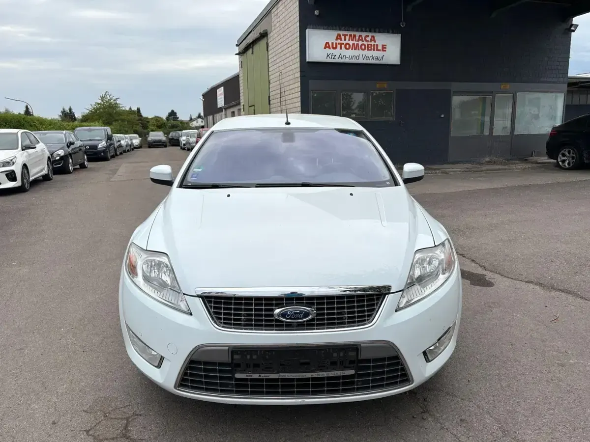Używany Ford Mondeo Titanium 140 KM (102 kW) 2009 Biały Kombi