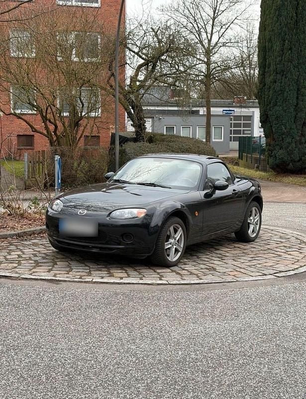 Second-hand Mazda MX5 124 CP (91 kW) 2007 Negru Cabrio