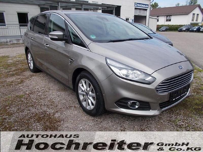 Gebraucht Ford S-MAX S 2016 Silber Van / Kleinbus