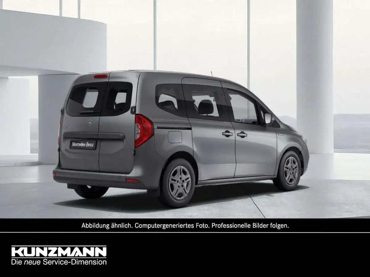 Gebraucht Mercedes eCitan Progressive 89 kW (122 PS) 2025 Chromitgrau metallic Kombi