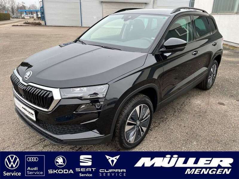 Black magic perleffekt Gebraucht 2025 Skoda Karoq Tour SUV | 33.990 € (Fairer Preis) - Bild 1/4
