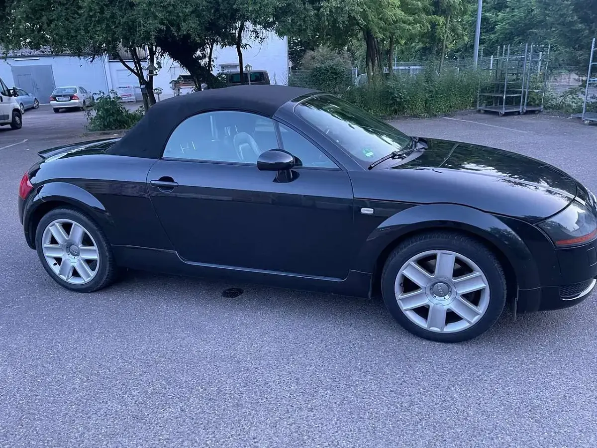Gebraucht Audi TT Roadster 179 PS (131 kW) 2003 Schwarz Cabrio