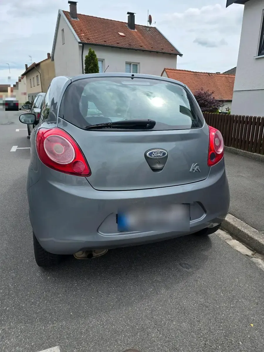 Gebraucht Ford Ka 69 PS (50 kW) 2009 Grau Kleinwagen
