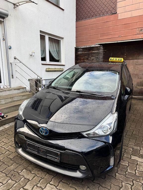 Schwarz Gebraucht 2021 Toyota Prius+ Van / Kleinbus | 15.900 € - Bild 1/4