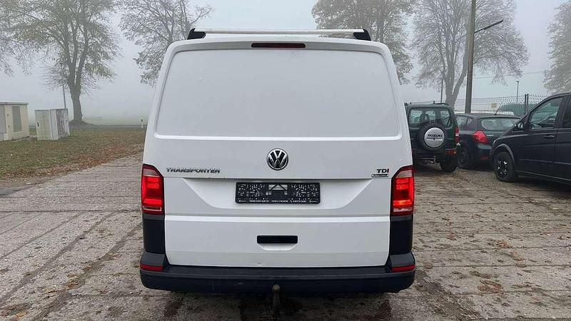 Gebraucht VW Transporter 150 PS (110 kW) 2016 Candyweiß Van