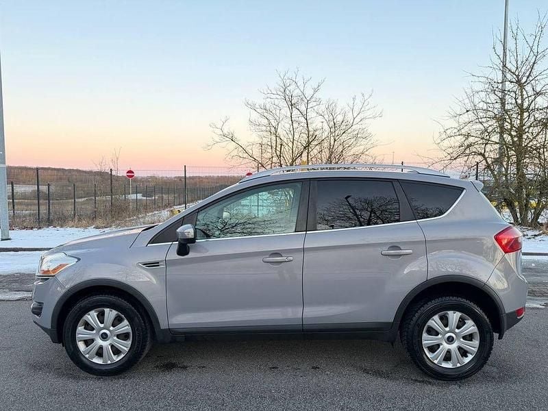Gebraucht Ford Kuga Titanium 163 PS (119 kW) 2010 Beige SUV