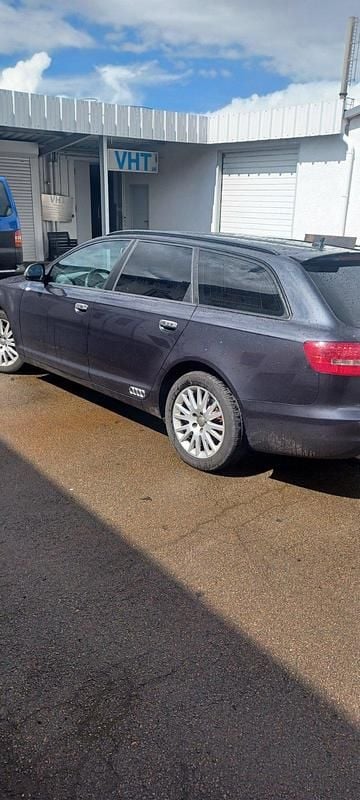 Gebraucht Audi A6 190 PS (139 kW) 2011 Grau Kombi