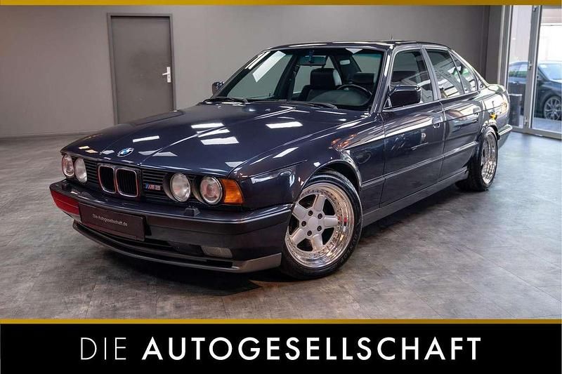 Gebraucht BMW M5 Performance 315 PS (231 kW) 1991 Macaoblau metallic Limousine