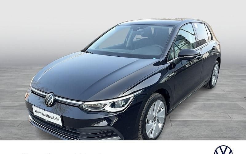 Gebraucht VW Golf VIII Style 131 PS (96 kW) 2024 Schwarz Limousine