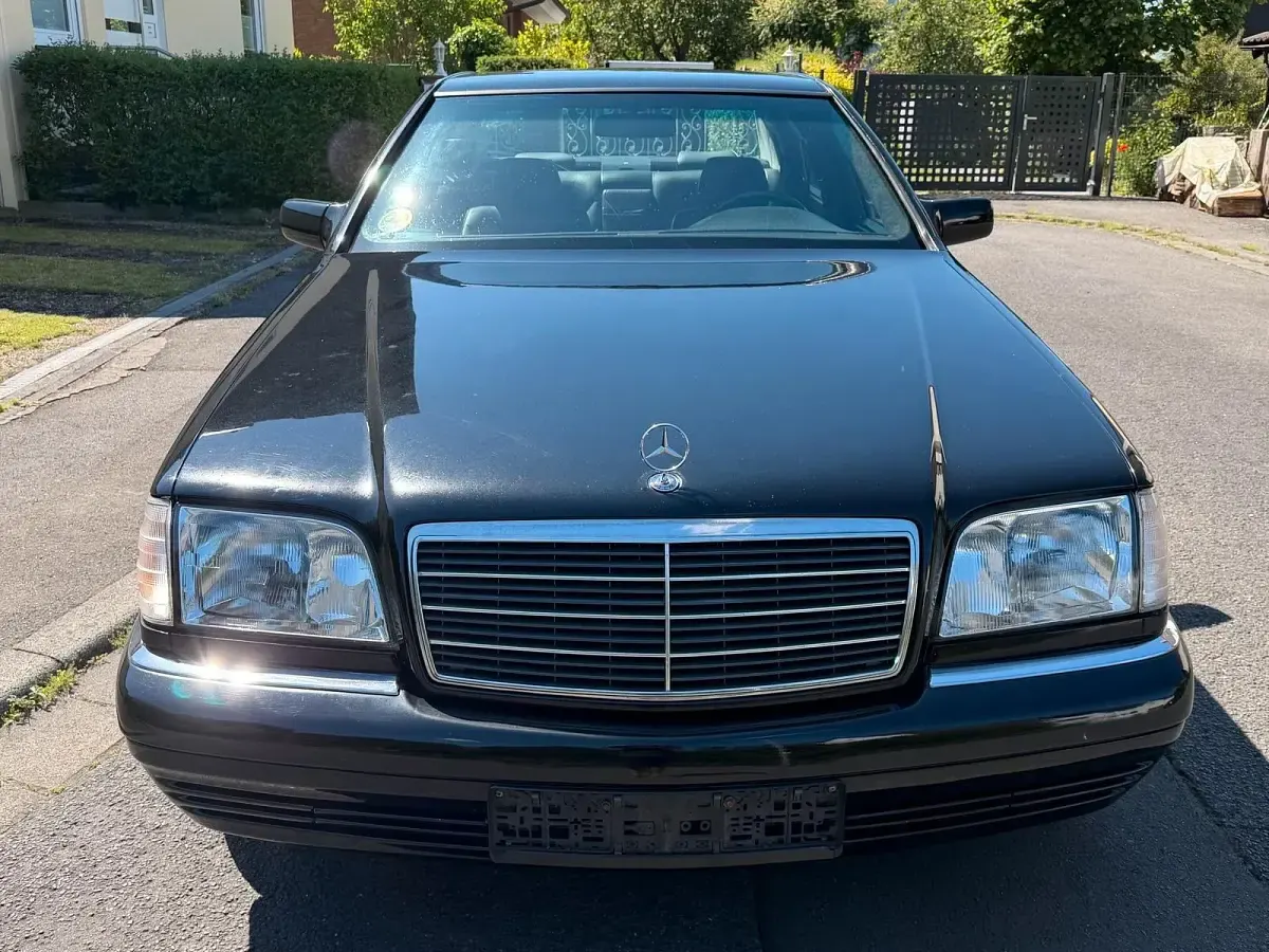 Gebraucht Mercedes S280 194 PS (142 kW) 1994 Schwarz Limousine