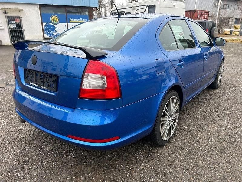 Blau Gebraucht 2009 Skoda Octavia vRS Limousine | 6.500 € (Teuer) - Bild 1/4