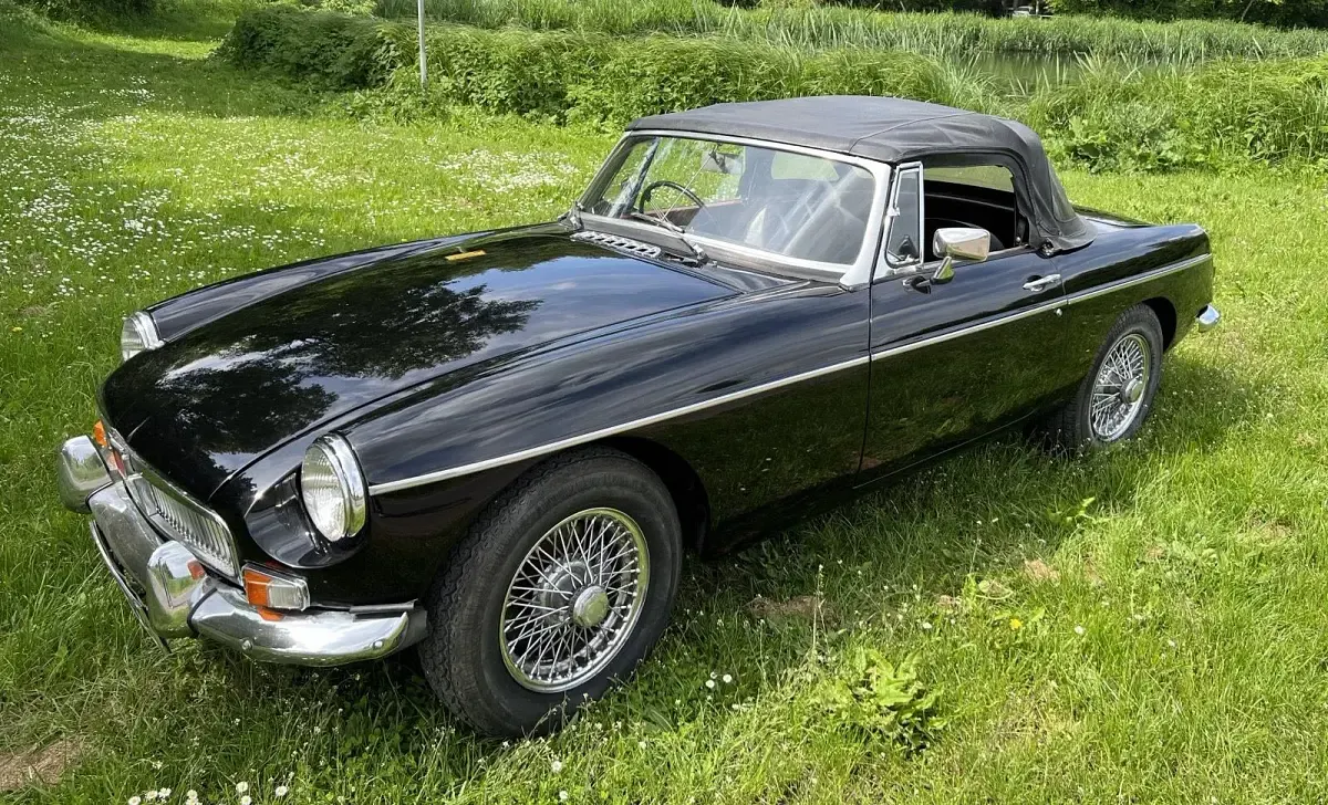 Gebraucht MG B 95 PS (69 kW) 1968 Schwarz Cabrio