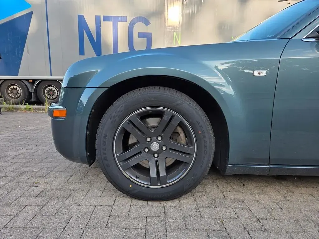 Gebraucht Chrysler 300C 340 PS (250 kW) 2007 Grau Limousine