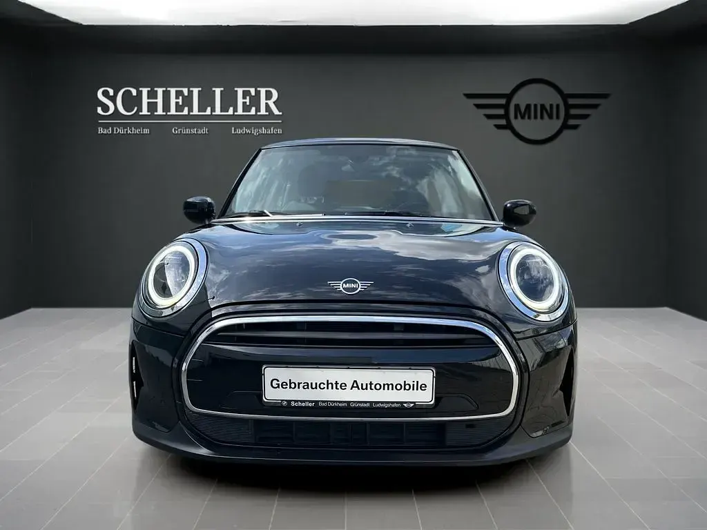 Gebraucht Mini ONE 102 PS (75 kW) 2022 Midnight black Kleinwagen
