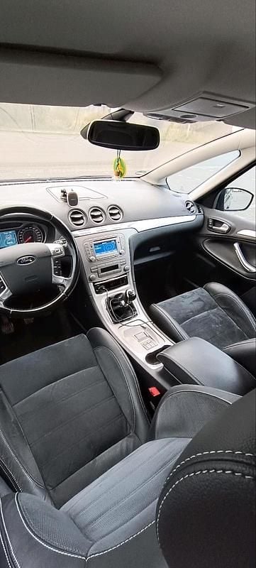 Gebraucht Ford S-MAX S 140 PS (102 kW) 2009 Grau Van / Kleinbus