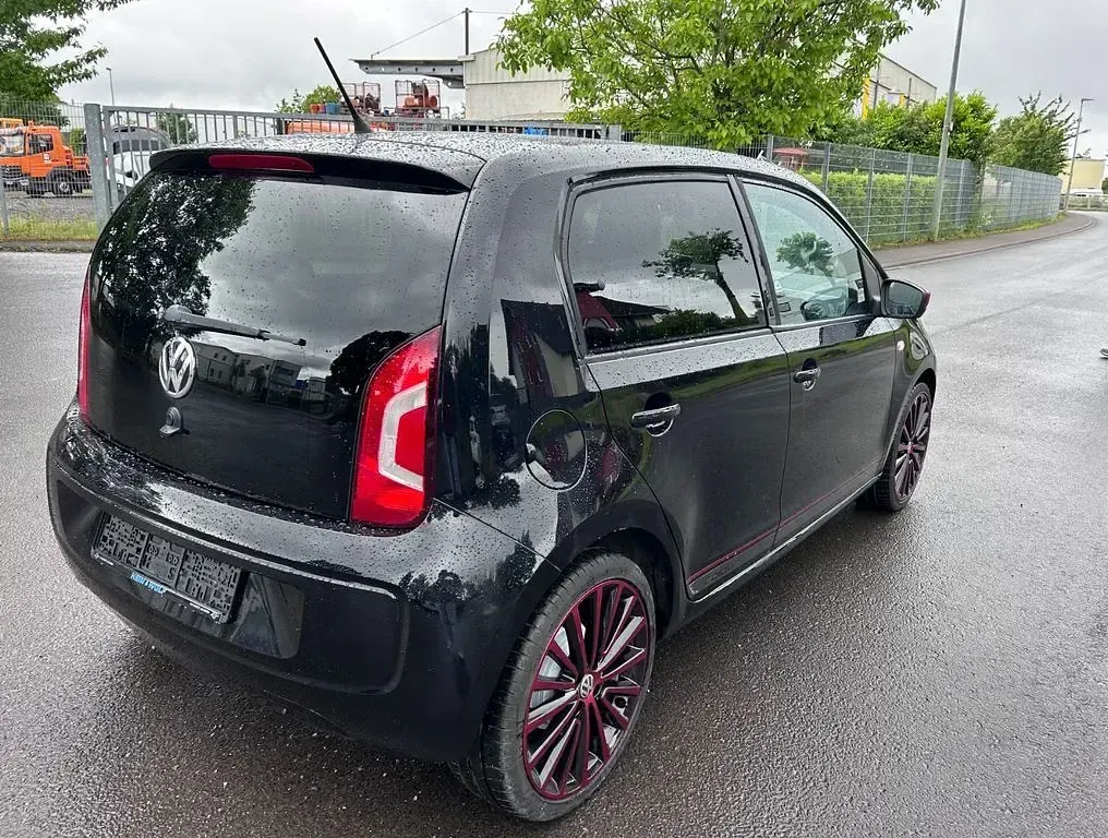 Gebraucht VW up! 75 PS (55 kW) 2016 Schwarz Kleinwagen