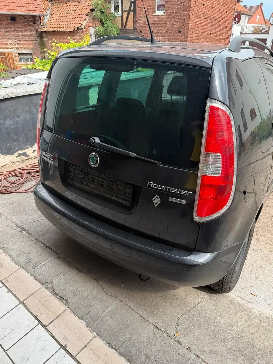 Gebraucht Skoda Roomster 86 PS (63 kW) 2010 Schwarz Van / Kleinbus