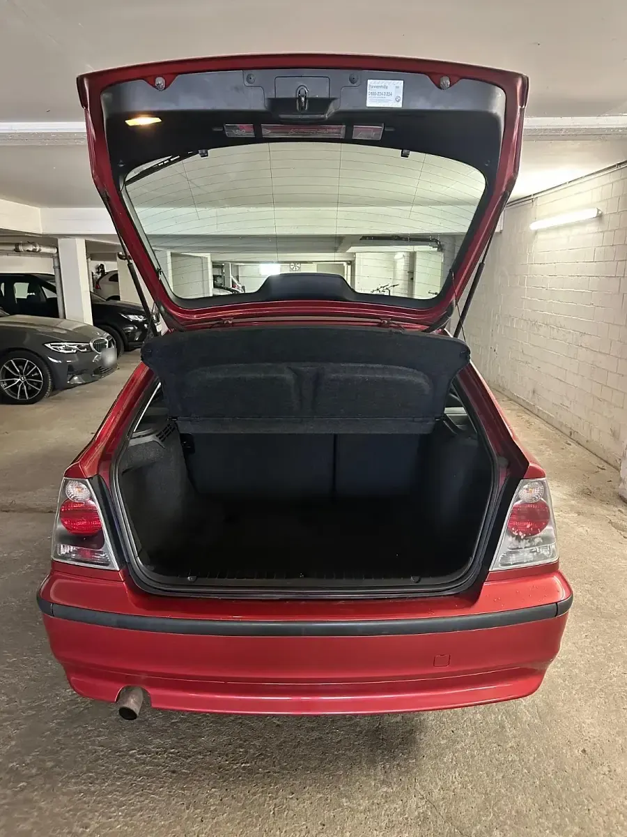 Gebraucht BMW 316 Compact 116 PS (85 kW) 2003 Rot Kleinwagen
