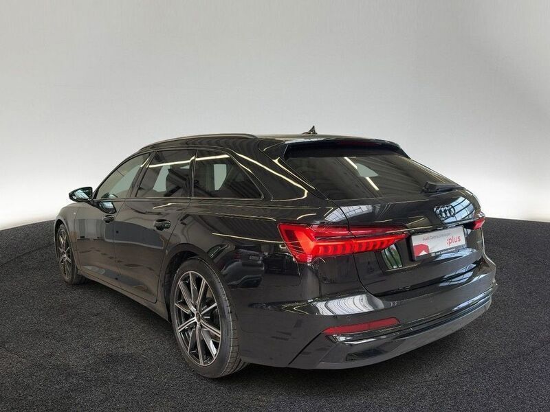 Gebraucht Audi A6 S-Line 204 PS (150 kW) 2024 Mythosschwarz metallic Kombi