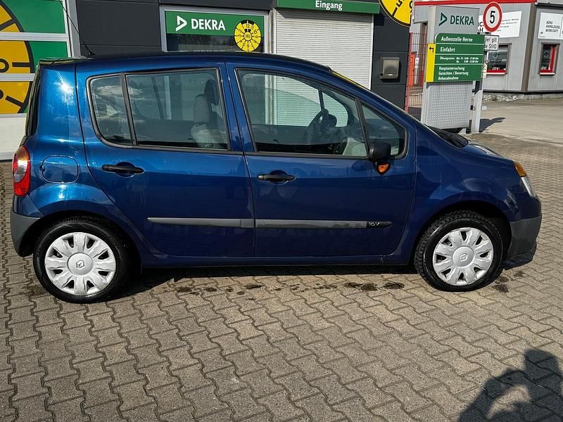 Brugt Renault Modus 65 HK (47 kW) 2005 Blå MPV