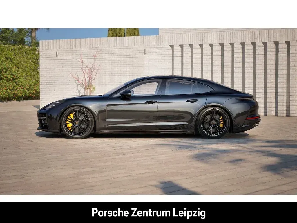 Neu Porsche Panamera GTS 500 PS (367 kW) 2026 Schwarz Limousine