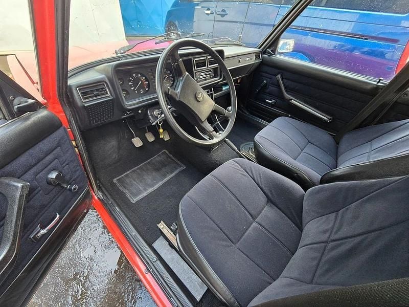 Gebraucht Lada 2107 71 PS (52 kW) 1990 Rot Limousine