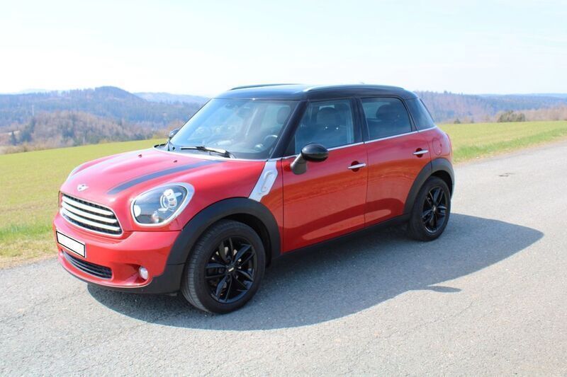 Rot Gebraucht 2014 Mini Cooper D Kleinwagen | 10.990 € (Etwas zu teuer) - Bild 1/4