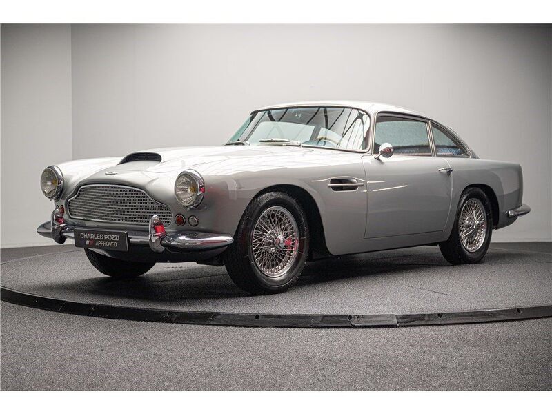 Grau Gebraucht 1960 Aston Martin DB4 | 429.900 € - Bild 1/4