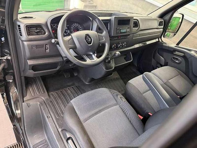 Gebraucht Renault Master 150 PS (110 kW) 2023 Schwarz Limousine