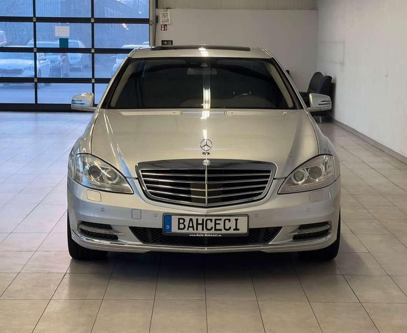 Gebraucht Mercedes S500 435 PS (319 kW) 2012 Silber Limousine