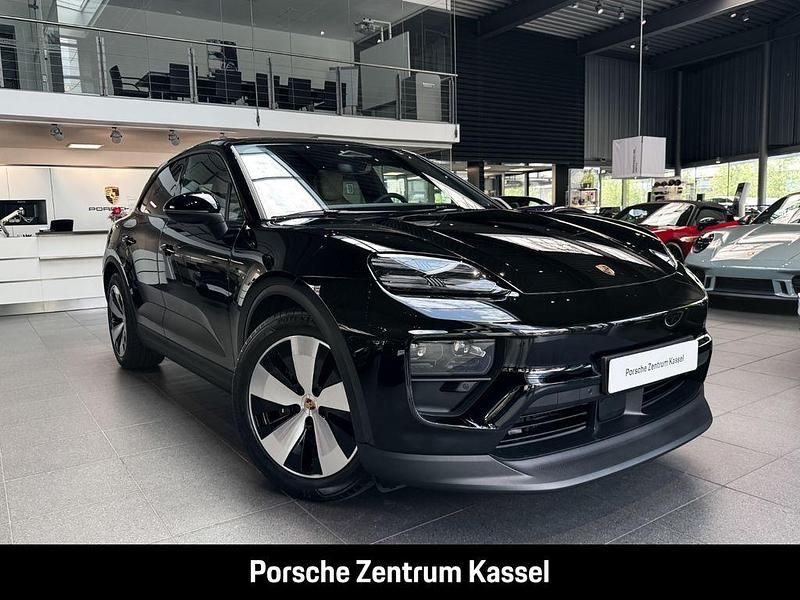 Gebraucht Porsche Macan 4 Electric 300 kW (408 PS) 2025 Schwarz SUV