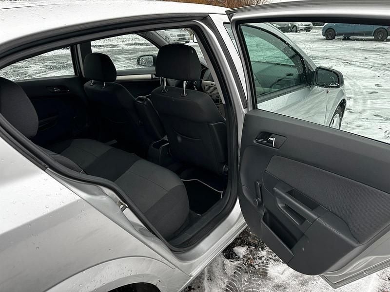 Gebraucht Opel Astra 115 PS (84 kW) 2007 Silber Limousine