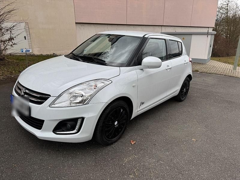 Gebraucht Suzuki Swift X-TRA 94 PS (69 kW) 2016 Weiß Kleinwagen