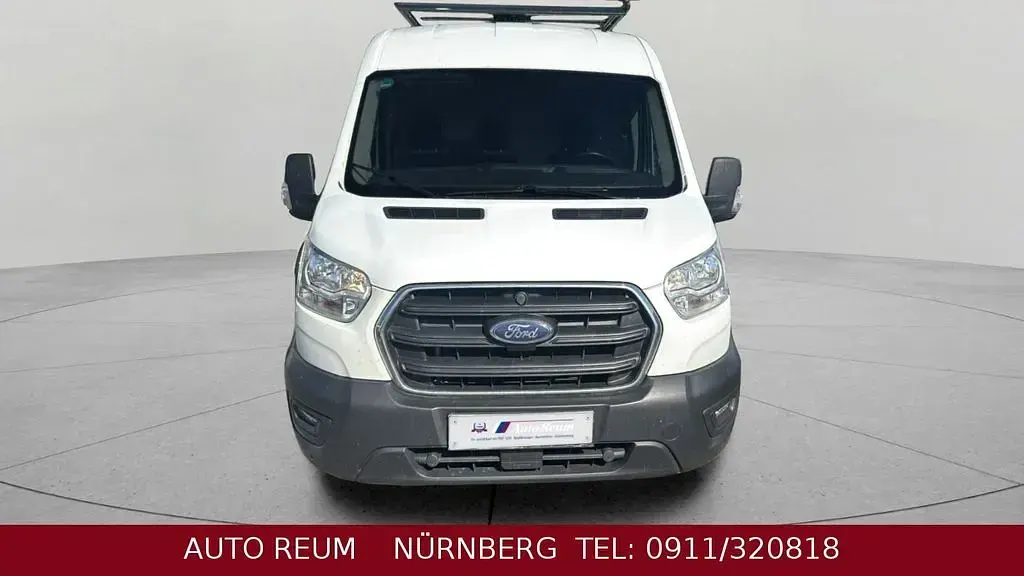 Gebraucht Ford Transit Trend 170 PS (125 kW) 2022 Weiß Van / Kleinbus