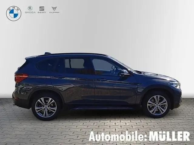 Gebraucht BMW X1 Sport Line 190 PS (139 kW) 2019 Atlantikgrau metallic SUV