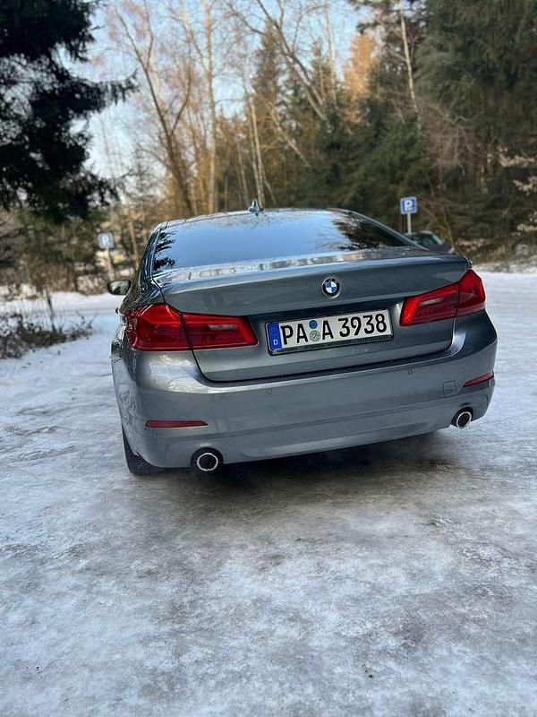 Second-hand BMW 520 Efficient Dynamics 190 CP (139 kW) 2017 Berlinǎ