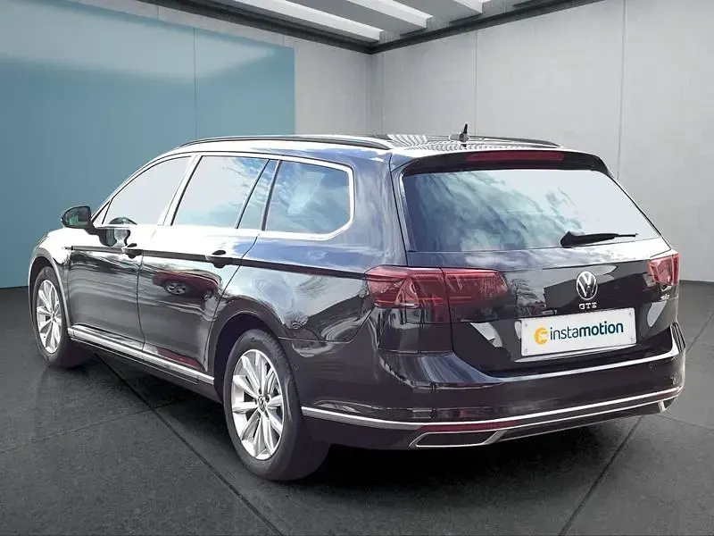 Gebraucht VW Passat 218 PS (160 kW) 2022 Schwarz Kombi