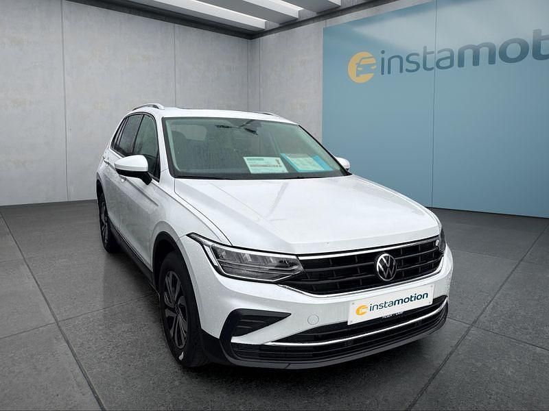 Gebraucht VW Tiguan 150 PS (110 kW) 2023 Weiß SUV