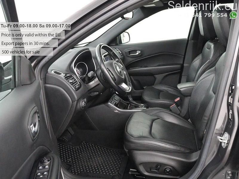 Gebraucht Jeep Compass 150 PS (110 kW) 2020 Grau SUV