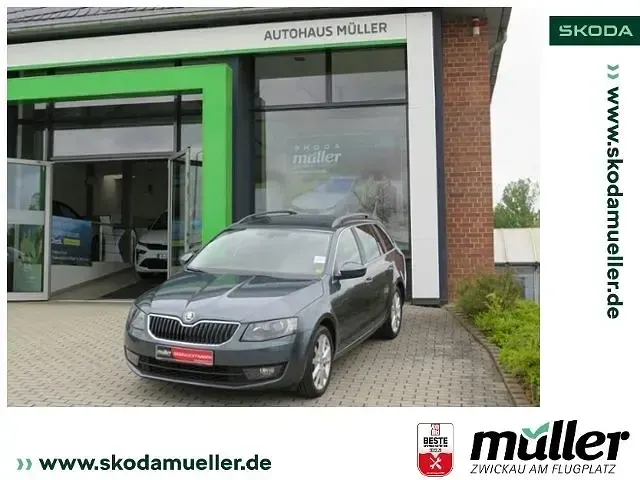 Gebraucht Skoda Octavia Elegance 140 PS (102 kW) 2014 Kombi