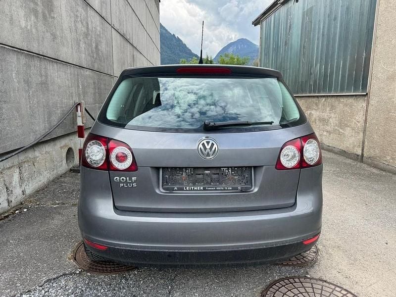 Gebraucht VW Golf Plus Trendline 80 PS (58 kW) 2008 Grau Van / Kleinbus