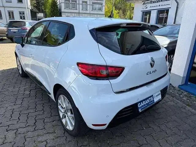 Gebraucht Renault Clio 76 PS (55 kW) 2019 Weiss Kombi