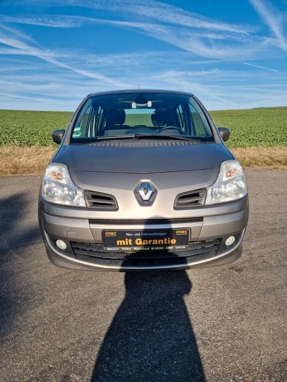 Braun Gebraucht 2010 Renault Modus Dynamique Van / Kleinbus | 4.190 € (Fairer Preis) - Bild 1/4