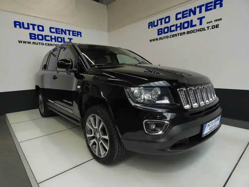 Gebraucht Jeep Compass Limited 163 PS (119 kW) 2014 Schwarz SUV