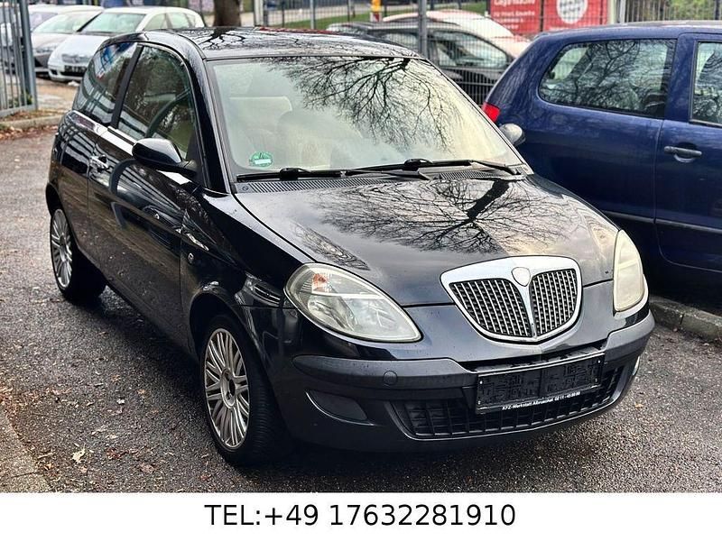 Schwarz Gebraucht 2005 Lancia Ypsilon Kleinwagen | 1.990 € (Fairer Preis) - Bild 1/4