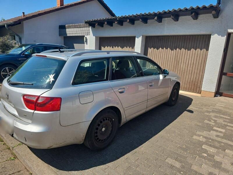 Grau Gebraucht 2013 Seat Exeo Style Kombi | 1.500 € (Superpreis) - Bild 1/4