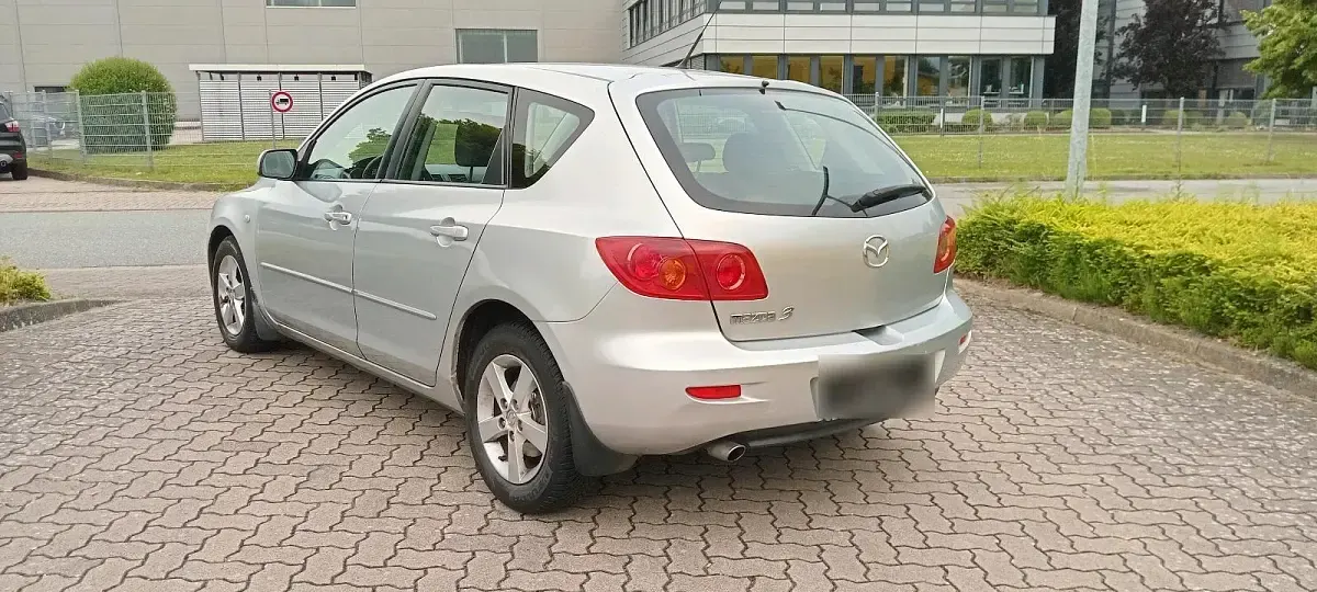 Gebraucht Mazda 3 Exclusive 105 PS (77 kW) 2004 Silber Limousine