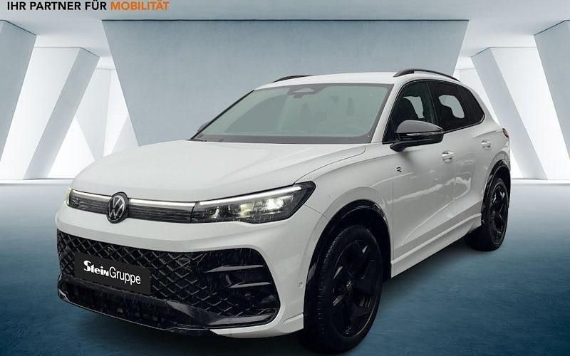 Weiß Neu 2025 VW Tiguan R-line SUV | 47.980 € (Etwas zu teuer) - Bild 1/4